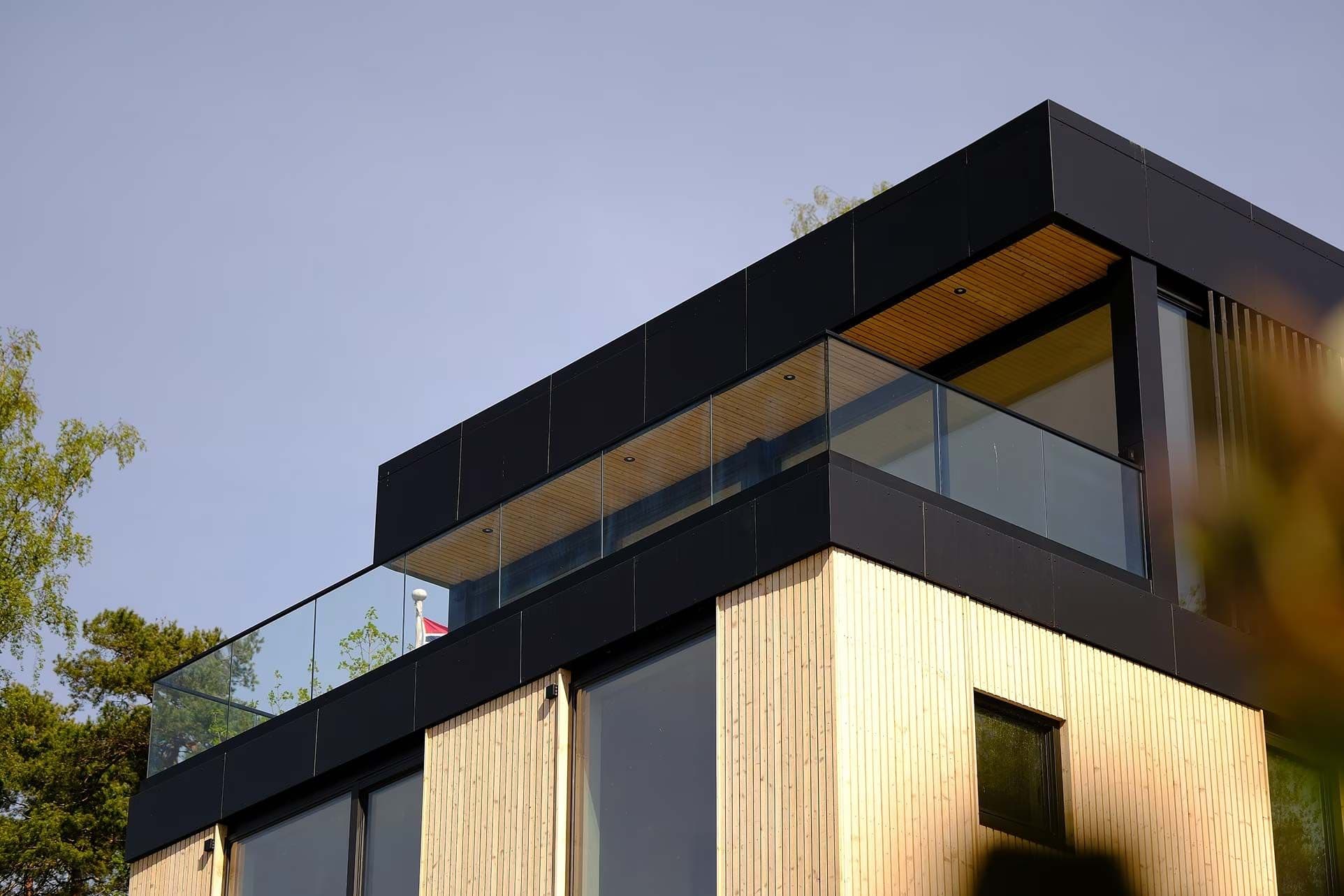 How a Norwegian Glass Railing Leader Reduced Ad Spend and Boosted Leads with SEO & CRO